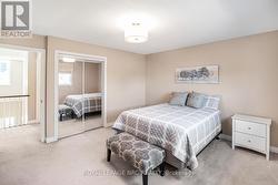 upper bedroom 2 - 