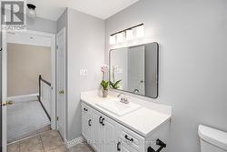 Upper 4pc updated bathroom - 