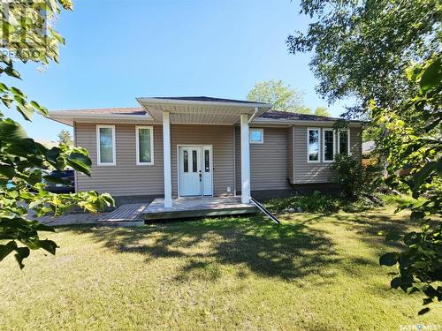 1122 Borden DRIVE  Esterhazy, SK S0A 0X0
