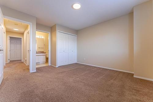 20-1920 Hugh Allan Drive, Kamloops, BC - Indoor Photo Showing Other Room
