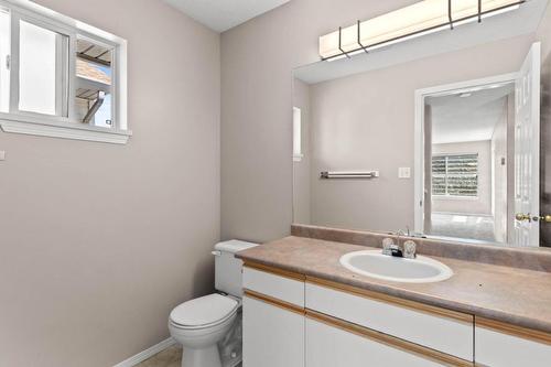 25-1920 Hugh Allan Drive, Kamloops, BC - Indoor Photo Showing Bathroom