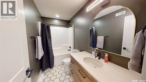 209 Willow Crescent, Waldheim, SK - Indoor Photo Showing Bathroom