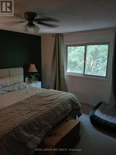 31 - 302 Vine Street, St. Catharines (Carlton/Bunting), ON - Indoor Photo Showing Bedroom