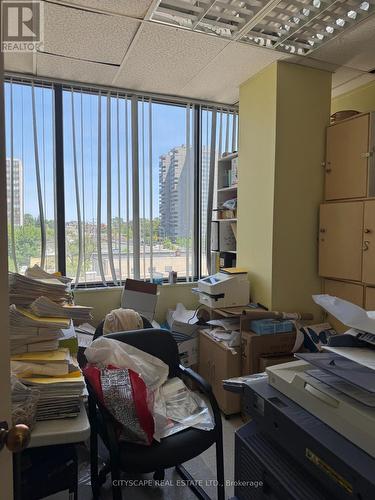 15-16 - 4002 Sheppard Avenue, Toronto, ON 