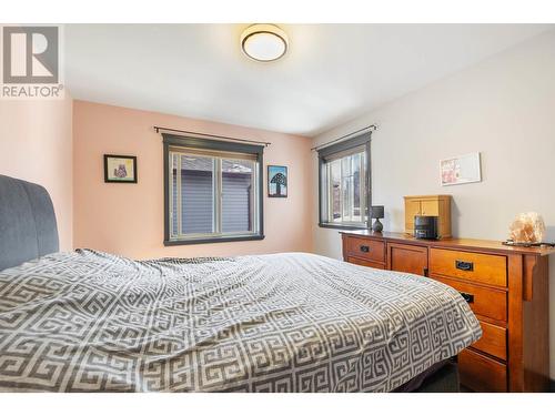 3284 Redecopp Court, Lake Country, BC - Indoor Photo Showing Bedroom