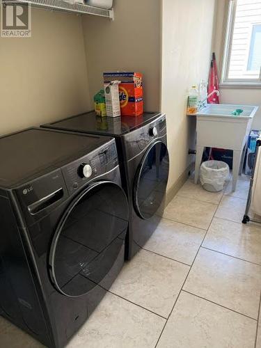 3284 Redecopp Court, Lake Country, BC - Indoor Photo Showing Laundry Room