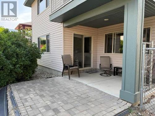 3284 Redecopp Court, Lake Country, BC - Outdoor With Exterior