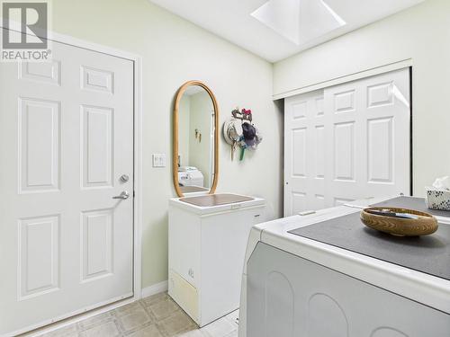 9400 115Th Street Unit# 45, Osoyoos, BC - Indoor Photo Showing Laundry Room