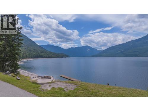 1710 6 Highway, Nakusp, BC - Outdoor With Body Of Water With View