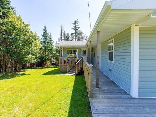 20 Howard Stevens Walk, Clam Harbour, NS 