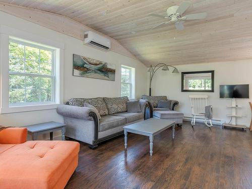 20 Howard Stevens Walk, Clam Harbour, NS 