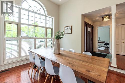 632 Bayhampton Crescent, Waterloo, ON - Indoor Photo Showing Dining Room
