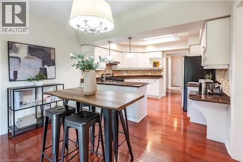 632 Bayhampton Crescent, Waterloo, ON - Indoor Photo Showing Dining Room