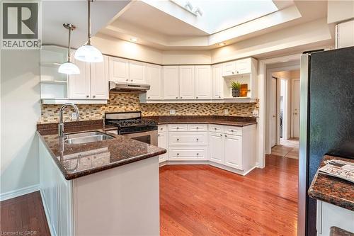 632 Bayhampton Crescent, Waterloo, ON - Indoor Photo Showing Kitchen With Double Sink