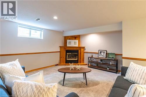 632 Bayhampton Crescent, Waterloo, ON - Indoor With Fireplace