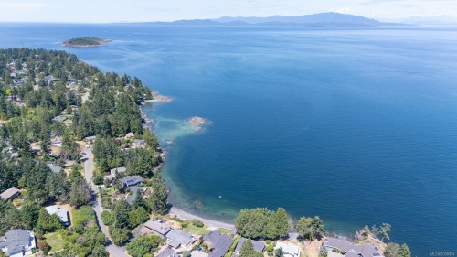 1600 Seacrest Rd, Nanoose Bay, BC 