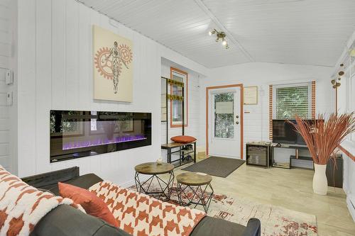 Salon - 690 Ch. Notre-Dame, Sainte-Adèle, QC - Indoor Photo Showing Other Room