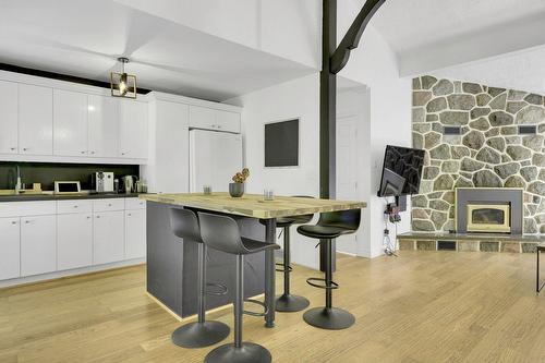 Cuisine - 690 Ch. Notre-Dame, Sainte-Adèle, QC - Indoor Photo Showing Kitchen