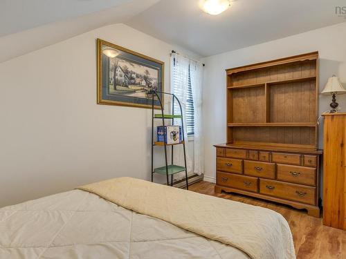 18665 Highway 103, Middlewood, NS 