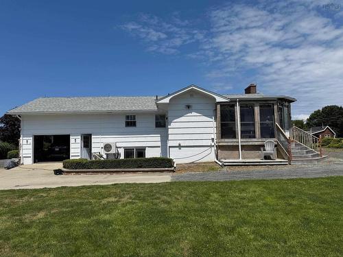 89 Pond Road, Lower West Pubnico, NS 