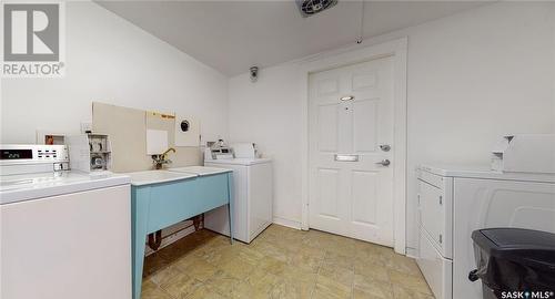 18 2060 Lorne Street, Regina, SK - Indoor Photo Showing Laundry Room