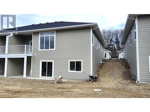 231 20 Street Ne Unit# 1, Salmon Arm, BC - Outdoor With Exterior