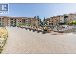 921 SPILLWAY Road Unit# 212C  Oliver, BC V0H 1T8