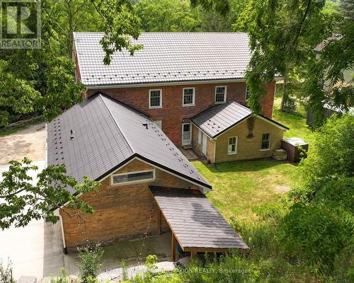 38 Shirk Place, Kitchener, ON - Outdoor