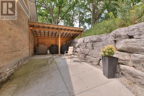 38 Shirk Place, Kitchener, ON - Outdoor