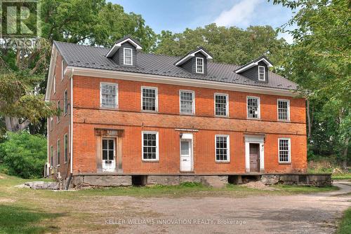 38 Shirk Place, Kitchener, ON - Outdoor