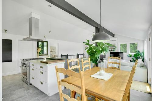 Vue d'ensemble - 1515 Rue De La Vallée, Sainte-Adèle, QC - Indoor Photo Showing Dining Room
