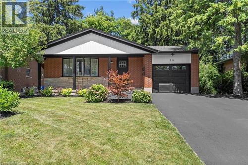 79 INWOOD Crescent  Kitchener, ON N2M 2L9