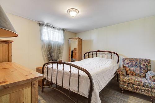 Chambre à coucher - 9 64E Avenue O., Saint-Paul-De-L'Île-Aux-Noix, QC - Indoor Photo Showing Bedroom