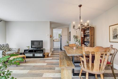 Salle à manger - 9 64E Avenue O., Saint-Paul-De-L'Île-Aux-Noix, QC - Indoor Photo Showing Dining Room
