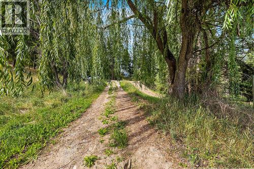 3930 3 Highway, Erickson, BC 