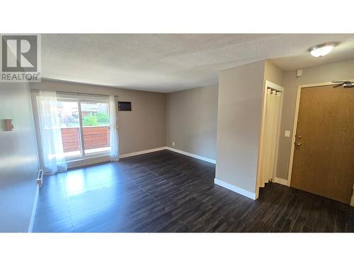 44 Whiteshield S Crescent Unit# 211, Kamloops, BC - Indoor Photo Showing Other Room