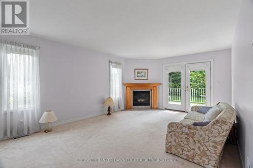 25 Shadow Lane, South Huron (Exeter), ON - Indoor Photo Showing Living Room With Fireplace