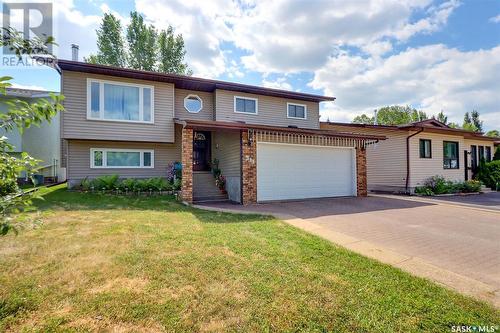 1699 Allbright CRESCENT  Prince Albert, SK S6V 7C3
