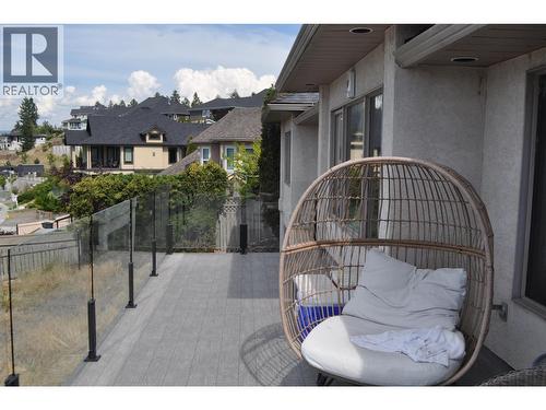 391 Stellar Drive, Kelowna, BC - Outdoor With Exterior