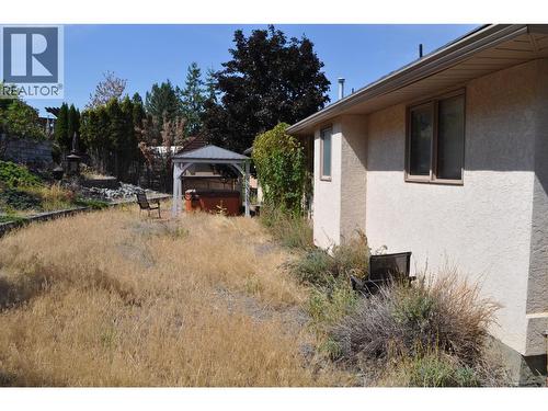 side rear - 391 Stellar Drive, Kelowna, BC - Outdoor