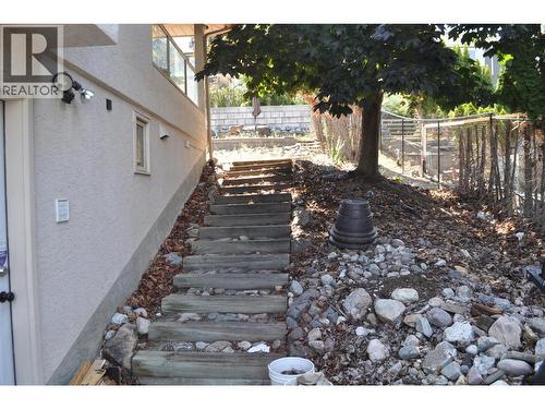 391 Stellar Drive, Kelowna, BC - Outdoor