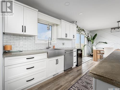 Adrian Acreage, Moose Jaw Rm No. 161, SK - Indoor Photo Showing Kitchen With Upgraded Kitchen