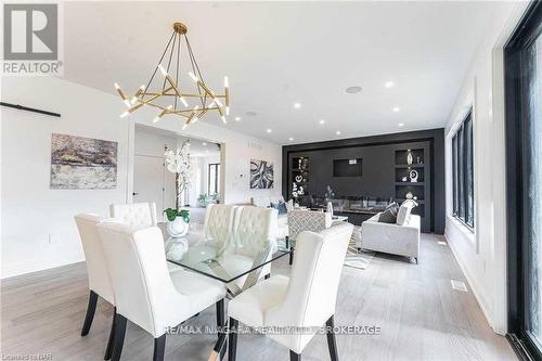2782 Canadiana Court, Fort Erie (Black Creek), ON - Indoor Photo Showing Dining Room