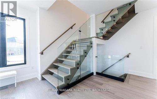 2782 Canadiana Court, Fort Erie (Black Creek), ON - Indoor Photo Showing Other Room