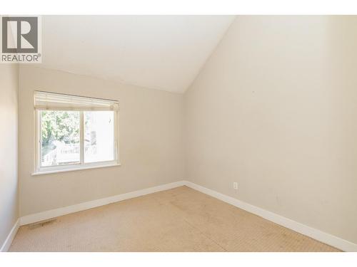 1-2, 4-7 322 Begin Street, Coquitlam, BC - Indoor Photo Showing Other Room