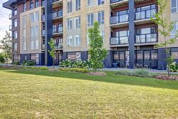 105-980 Av. Pierre-Dansereau  Terrebonne (Terrebonne), QC J5Y 0R7