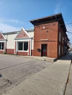 116  - A Rue Maclaren E.  Gatineau (Buckingham), QC J8L 1K1