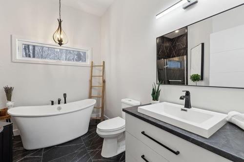 Salle de bains - 68 Ch. Réthier, Val-Des-Monts, QC - Indoor Photo Showing Bathroom