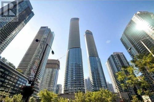 4507 - 14 York Street, Toronto, ON - Outdoor With Facade