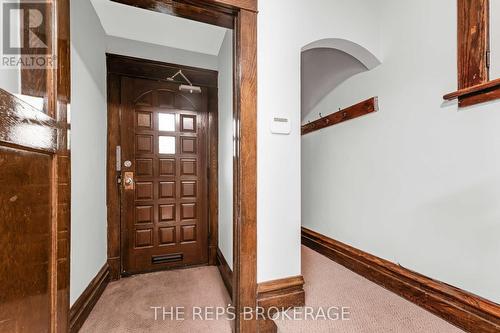 322 Waverley Street, Ottawa, ON - Indoor Photo Showing Other Room